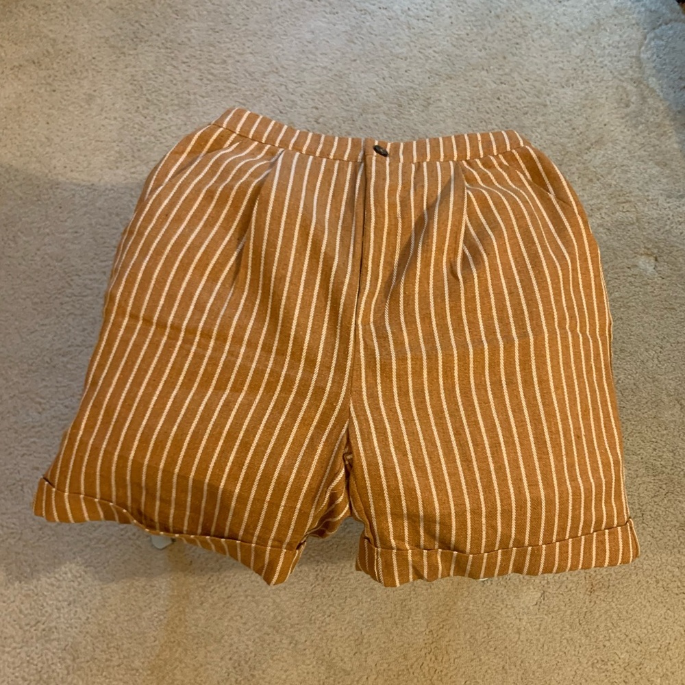 Cord high waist shorts